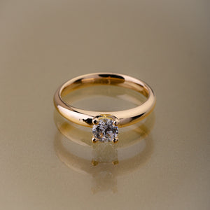 Anillo Solitario en Oro 750